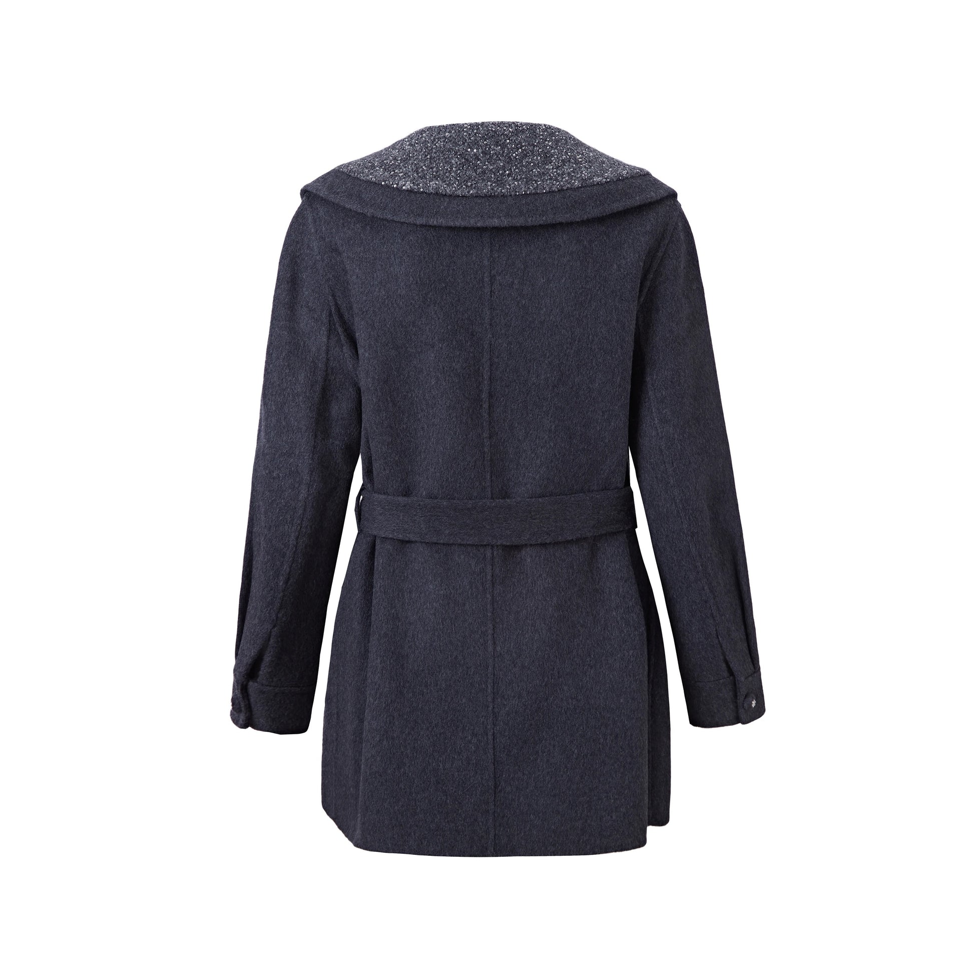 Manteau court gris avec col large et ceinture à nouer