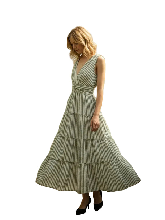 Robe longue verte à rayures avec jupe à étages